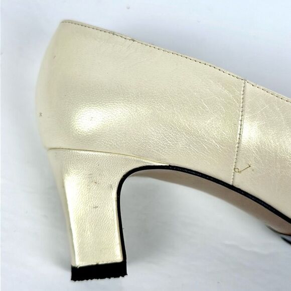 Peter Kaiser Leather Beige Pumps size 7 1/2 - Picture 9 of 13